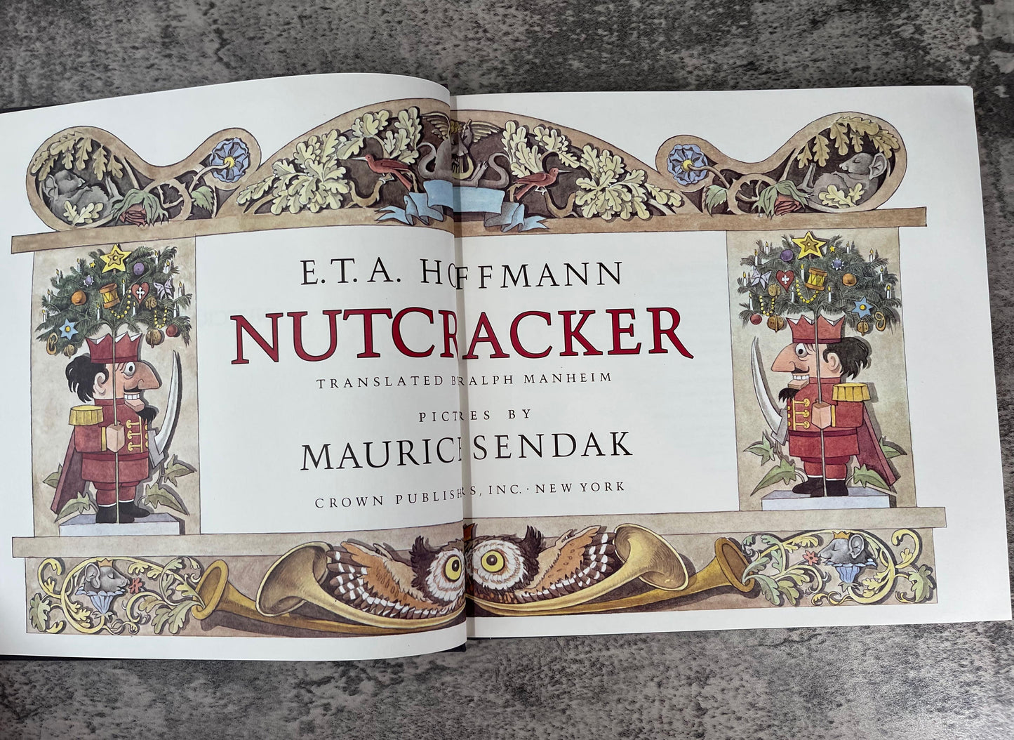 Nutcracker / Pictures by Maurice Sendak / 1989 - Precious Cache