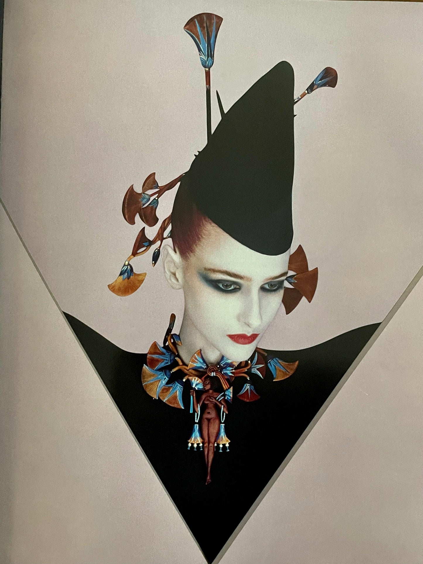 L'esprit Serge Lutens / The Spirit of Beauty / First Edition / 1992 - Precious Cache
